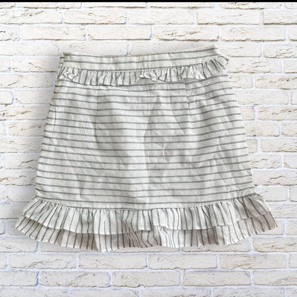 NEW Essue Ruffled Skirt with Black stripes - Size S - Picture 2 of 4